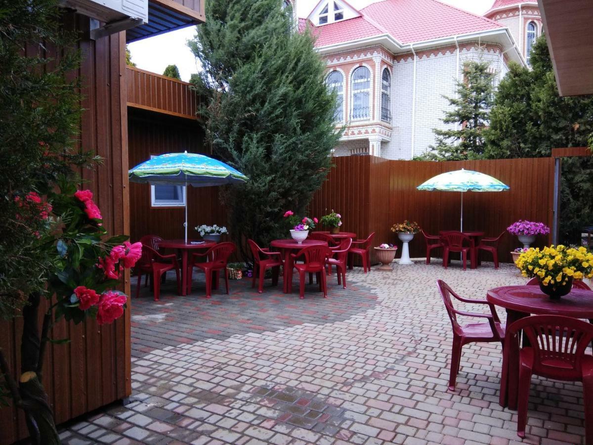 Mini Hotel Уютный Дворик 오데사 외부 사진