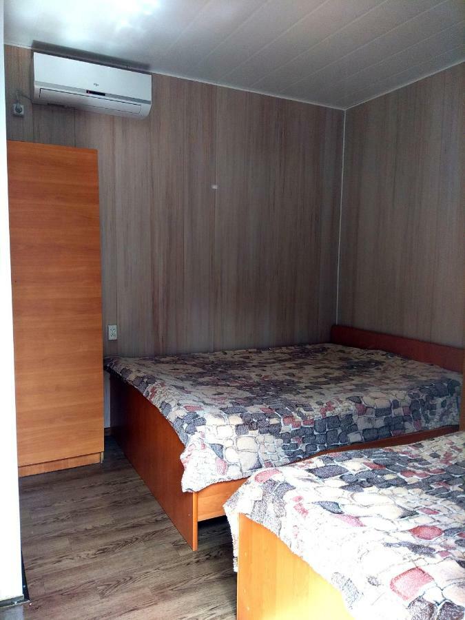 Mini Hotel Уютный Дворик 오데사 외부 사진
